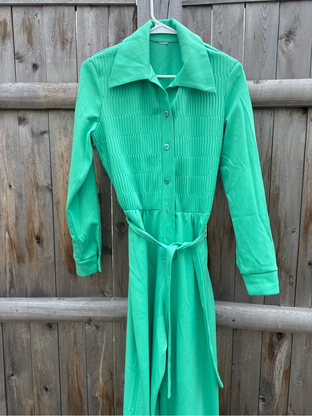 Women's Emerald Green Button-Front Jumpsuit with Tie Waist